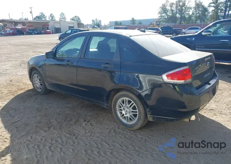 2010 Ford Focus Se z USA, uszkodzony, nr VIN 1FAHP3FNXAW268979